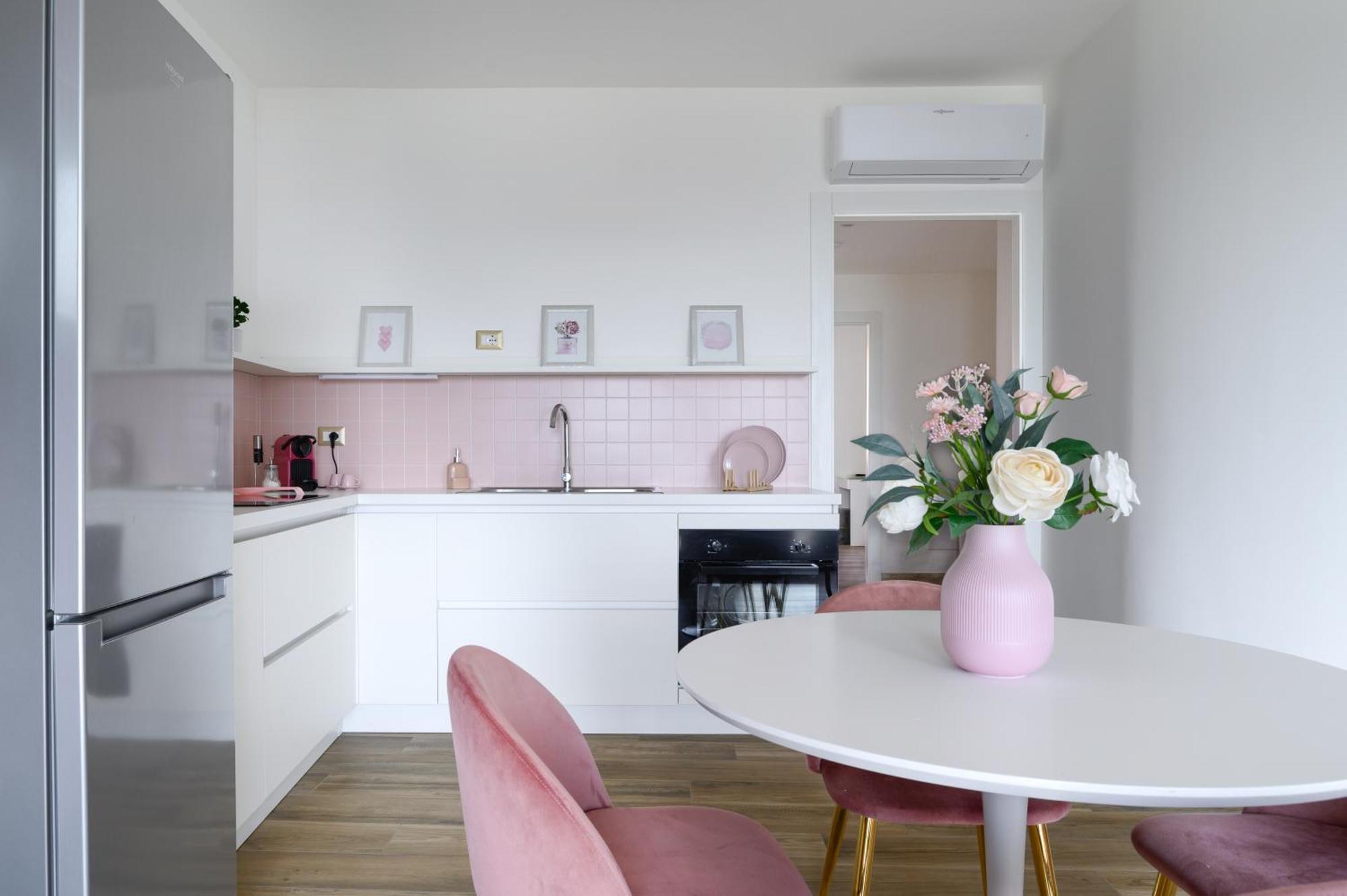 Casa Vacanze Maddalena - Palazzetto Sul Lago - Diamante Rosa Marta Ngoại thất bức ảnh