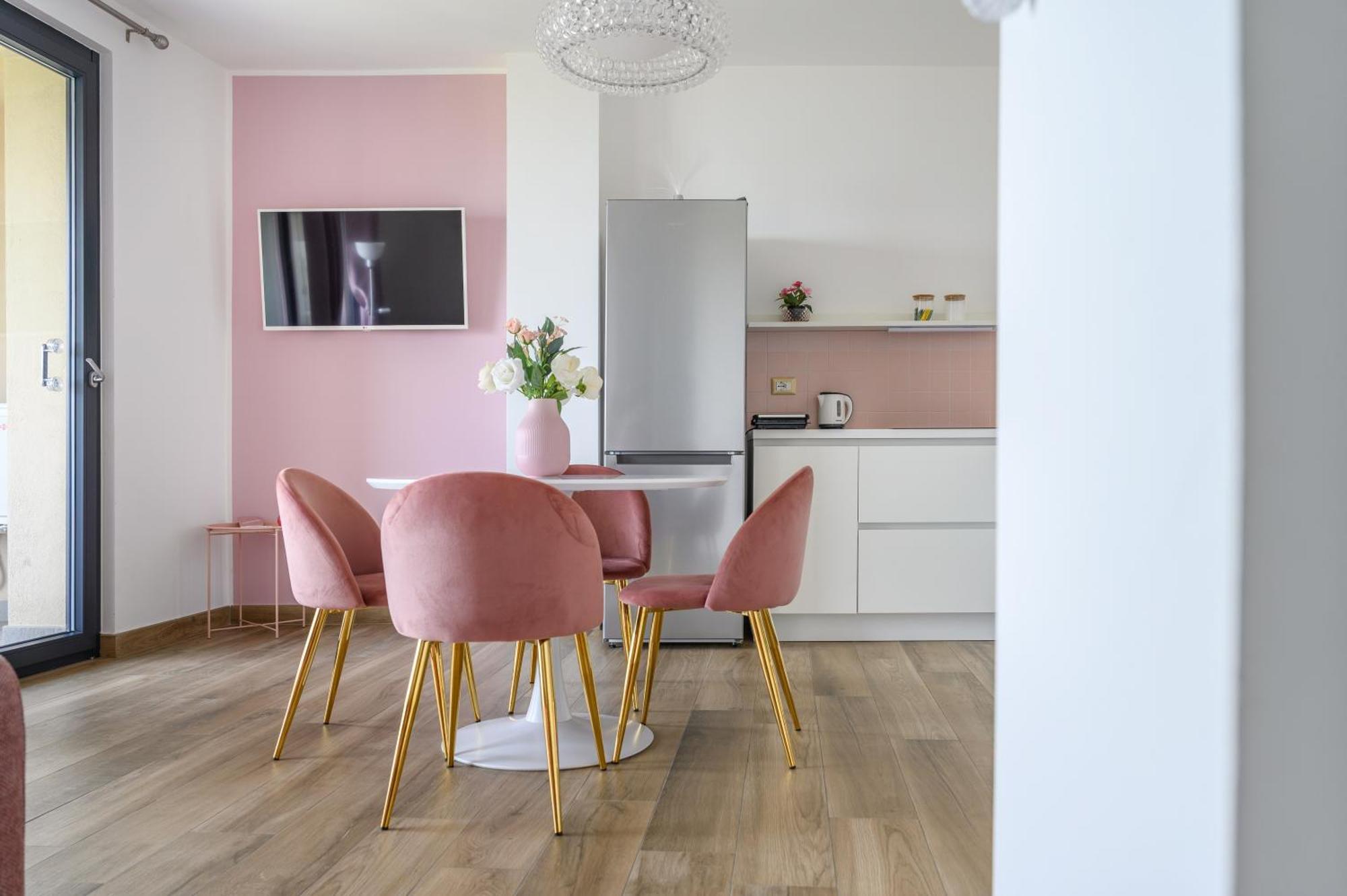 Casa Vacanze Maddalena - Palazzetto Sul Lago - Diamante Rosa Marta Ngoại thất bức ảnh